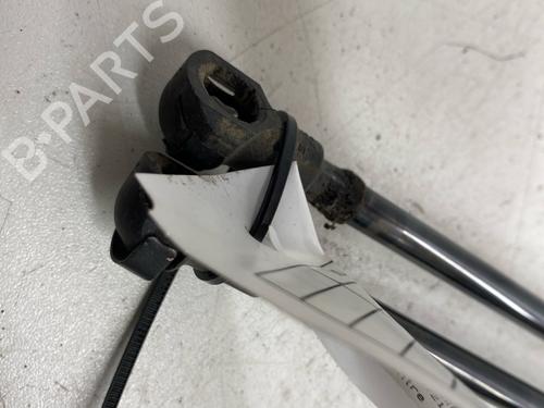 tailgate-lift-support-nissan-qashqai-ii-j11-j11_-2013-36441546 main image