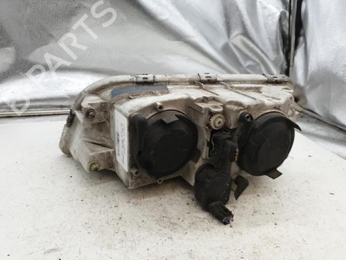 Used Right headlight VOLVO V40 Estate (645) 1.9 TD (90 hp) 22867677