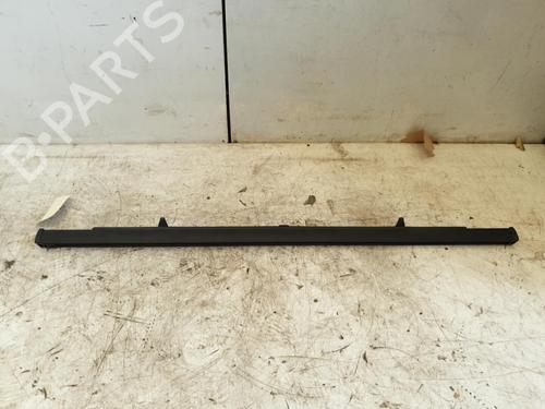 Used Left sun visor Left sun visor PEUGEOT 406 Break (8E/F) 2.1 TD 12V (109 hp) 24533532 24533532