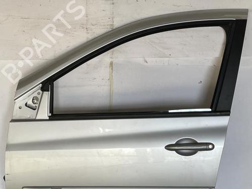 Used Left front door RENAULT CLIO III (BR0/1, CR0/1) 1.5 dCi (75 hp) 22886721