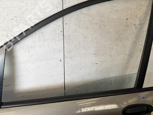 Used Left front door Left front door FIAT MULTIPLA (186_) 1.9 JTD (186AXE1A) (120 hp) 22866596 22866596