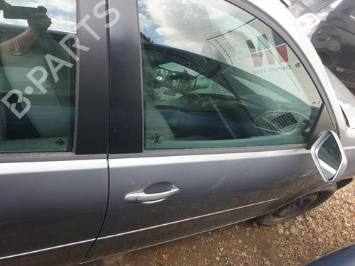 Used Right front door Right front door 38561025 38561025