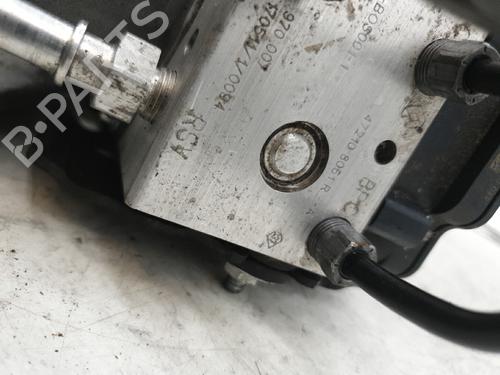 Used ABS pump ABS pump RENAULT ZOE (BFM_) ZOE (92 hp) 22871177 22871177