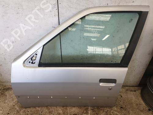 Used Right front door PEUGEOT 306 Hatchback (7A, 7C, N3, N5) 1.9 D (68 hp) 29863470