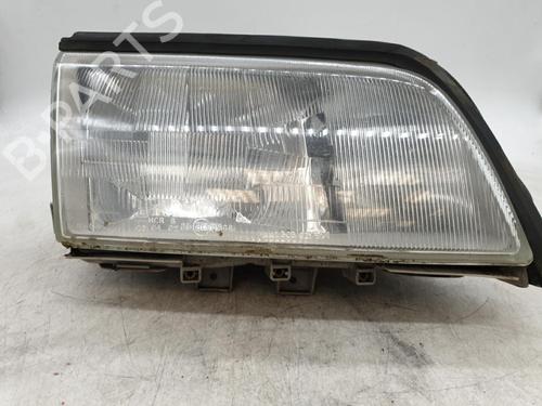 Used Right headlight MERCEDES-BENZ C-CLASS (W202) C 220 D (202.121) (95 hp) 22872512