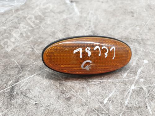 Used Left front indicator NISSAN MICRA II (K11) 1.0 i 16V (K11) (54 hp) 31640763