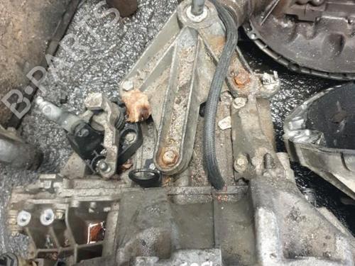 Used Gearbox Gearbox DACIA SANDERO 1.5 dCi (75 hp) 22884205 22884205