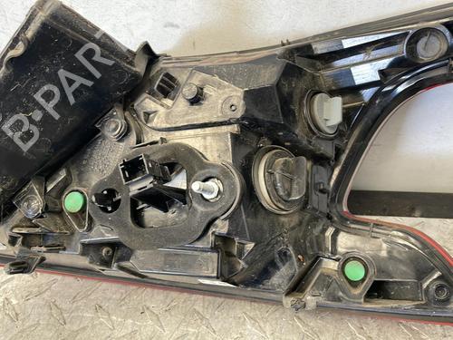 Used Left taillight Left taillight 22881769 22881769