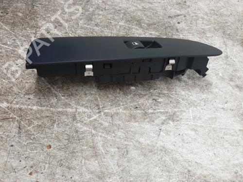 Right front window switch BMW 1 (E81) 120 d | BP25894131I26 
