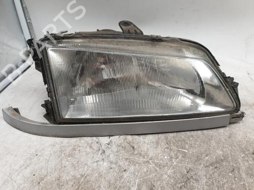 Used Right headlight PEUGEOT 306 Hatchback (7A, 7C, N3, N5) 1.9 D (68 hp) 28908637