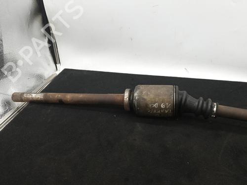 Used Right front driveshaft Right front driveshaft RENAULT TRAFIC II Bus (JL) 1.9 dCI 100 (JL0C, JL0K) (101 hp) 22885598 22885598