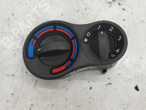 Used Climate control Climate control FIAT PANDA (169_) 1.2 (169AXF2A, 169AXF1A) (69 hp) 25842961 25842961