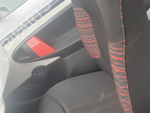 Used Right front seat Right front seat CITROËN C1 (PM_, PN_) 1.0 (68 hp) 28127972 28127972