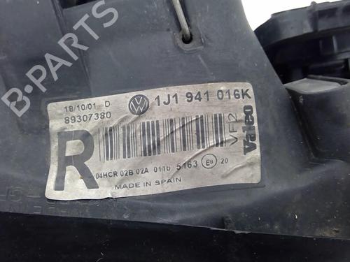 Højre forlygte VW GOLF IV (1J1) 1.9 TDI (130 hp) 22880630