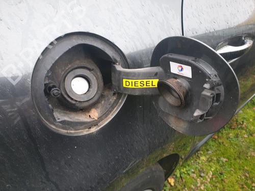 Tanklåg CITROËN C4 Picasso II 1.6 BlueHDi 120 | BP30461275C131 - Image 2