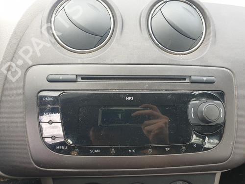 Used Radio Radio 38075658 38075658
