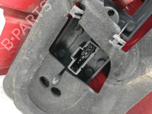 Used Left taillight PEUGEOT 1007 (KM_) 1.4 HDi (68 hp) 22881189