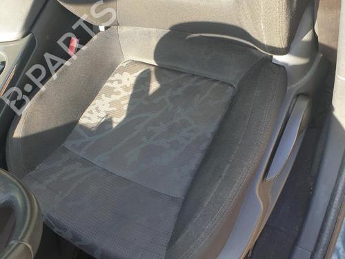 Used Left front seat Left front seat 37079973 37079973