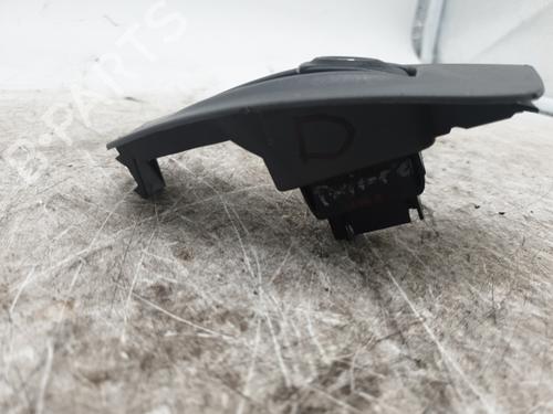 Used Right front window switch Right front window switch RENAULT MEGANE I Classic (LA0/1_) 1.9 dTi (LA1U) (80 hp) 23832247 23832247