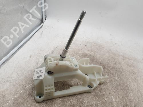 Used Gear lever Gear lever SUZUKI VITARA (LY) 1.4 Hybrid (Mild Hybrid) AllGrip (APK414) (129 hp) 32494575 32494575