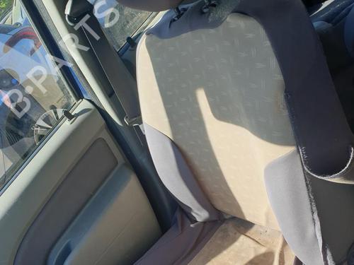 right-front-seat-dacia-logan-mcv-ks_-2007-36346097 main image