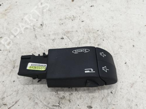 Used Switch RENAULT CLIO II (BB_, CB_) 1.4 16V (B/CB0P, BB13) (98 hp) 22879136