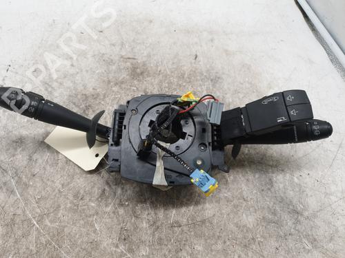 Comutador piscas / escovas RENAULT ESPACE IV (JK0/1_) 2.2 dCi (JK0H) (150 hp) 31272131