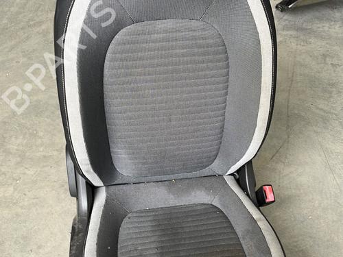 Right front seat RENAULT TWINGO III (BCM_, BCA_) 0.9 TCe 90 (BCM9, BCM2) | BP23832422C16 - Image 3