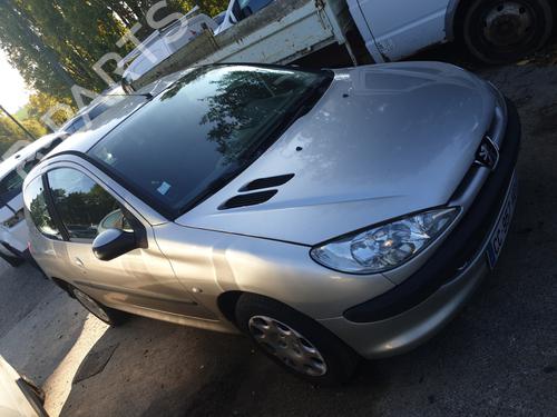 Used Parts PEUGEOT 206 Hatchback (2A/C) 1.4 16V 4554044