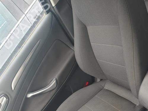 Used Right front seat FORD MONDEO IV (BA7) 2.0 TDCi (140 hp) 28614127