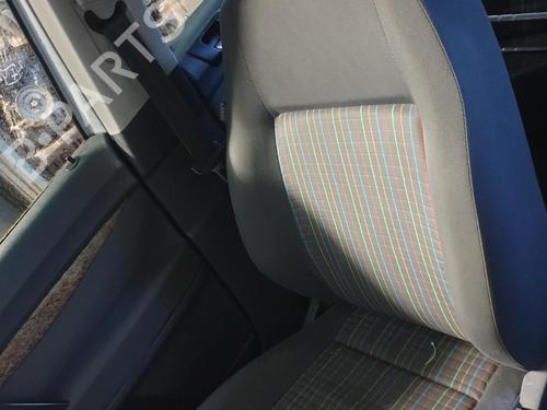 Used Right front seat Right front seat VW POLO IV (9N_, 9A_) 1.4 TDI (70 hp) 31599695 31599695
