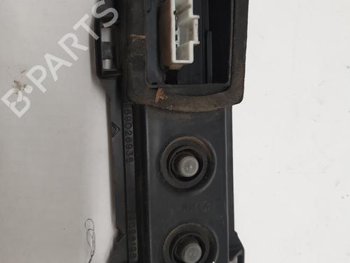 Used Lamp holder PEUGEOT 307 Break (3E) 1.6 HDi 110 (109 hp) 28000017