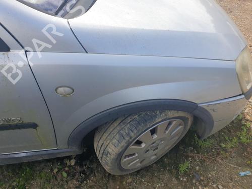 Używane Błotnik przedni prawy OPEL CORSA C (X01) 1.2 (F08, F68) (75 hp) 28386271