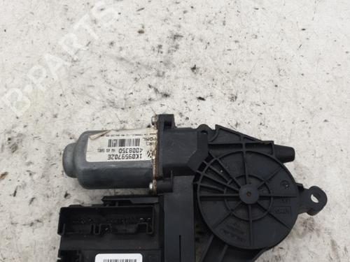 Used Right front window motor VW GOLF V (1K1) 1.9 TDI (105 hp) 22873905
