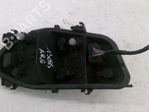 Suporte das lampadas Suporte das lampadas RENAULT CLIO III (BR0/1, CR0/1) 1.2 16V (BR02, BR0J, BR11, CR02, CR0J, CR11) (75 hp) 29896383 29896383