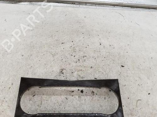 Used Middle console Middle console MERCEDES-BENZ C-CLASS (W204) C 250 CDI (204.003) (204 hp) 22867517 22867517