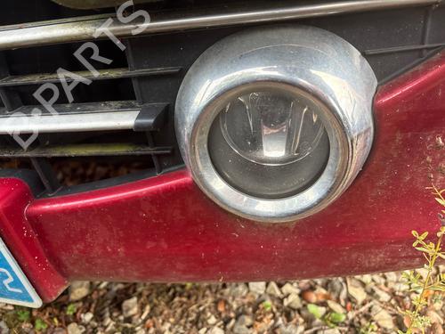 Used Left front fog light Left front fog light PEUGEOT 307 CC (3B) 2.0 HDi 135 (136 hp) 40251033 40251033