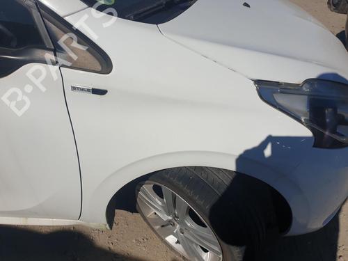 Used Right front fenders Right front fenders 38564717 38564717
