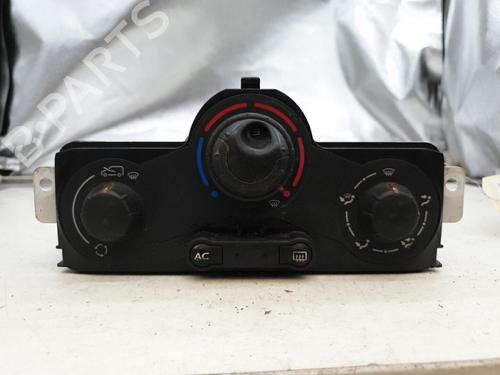Used Climate control Climate control 24421826 24421826