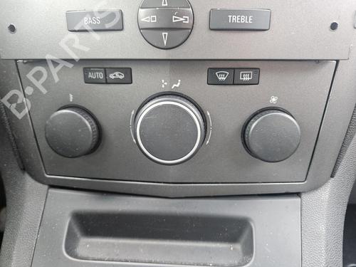 climate-control-opel-zafira-zafira-family-b-a05-2005-2006-2007-2008-2009-2010-2011-2012-2013-2014-2015-2016-2017-2018-2019-30446389 main image
