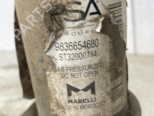 Used Right front shock absorber Right front shock absorber PEUGEOT 2008 II (UD_, US_, UY_, UJ_, UR_, UC_) 1.5 BlueHDI 110 (UDYHSK) (110 hp) 22868557 22868557