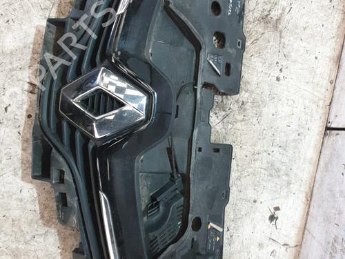 Grill RENAULT CLIO IV (BH_) 1.5 dCi 90 (90 hp) 33113741