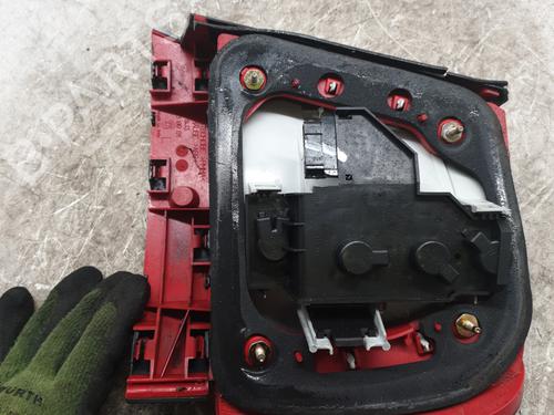 Left taillight AUDI A4 B5 (8D2) 2.5 TDI quattro | BP32134014C34 - Image 2