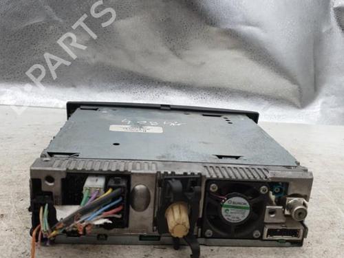 Used Radio Radio RENAULT GRAND SCÉNIC II (JM0/1_) 1.5 dCi (JM1E) (106 hp) 22883652 22883652