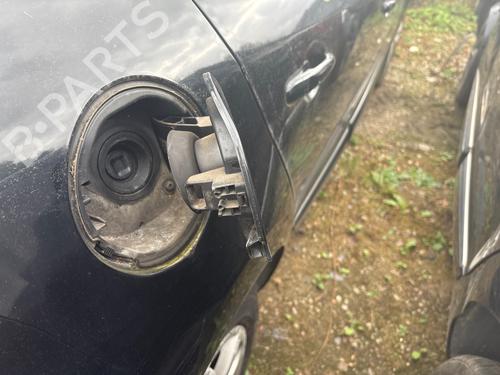 Used Fuel flap Fuel flap 39012890 39012890