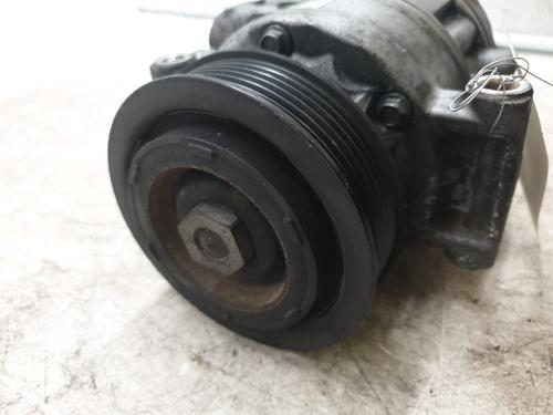 Used AC compressor AC compressor AUDI A4 B8 Avant (8K5) 2.0 TDI (143 hp) 30106835 30106835