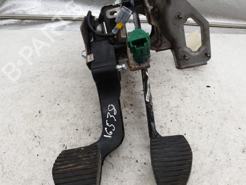 Used Clutch pedal Clutch pedal PEUGEOT 208 I (CA_, CC_) 1.2 VTI 82 (82 hp) 22883729 22883729