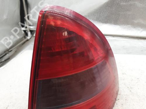 Used Right taillight Right taillight CITROËN C5 II (RC_) 1.6 HDi (RC8HZB) (109 hp) 30676695 30676695