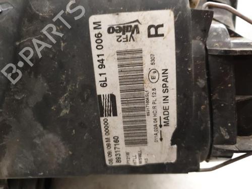 Right headlight SEAT IBIZA III (6L1) 1.4 TDI | BP22878009C29 