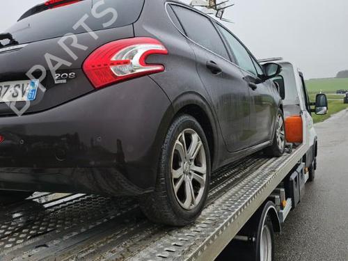 Front right panel PEUGEOT 208 I (CA_, CC_) 1.6 HDi | BP24423011C59 - Image 10